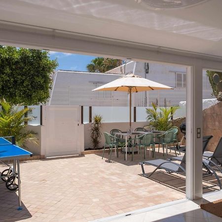 Luxury Apartments Sabi Waikiki Con Garaje Коральео Экстерьер фото